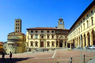 Great_Square_in_Arezzo