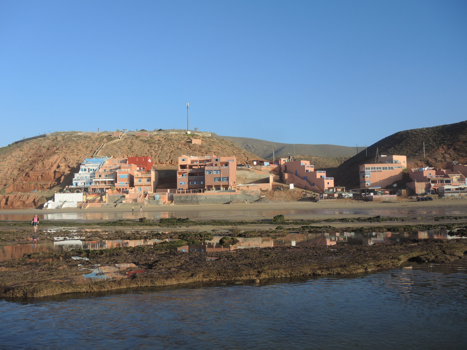 Legzira hotels on the beach