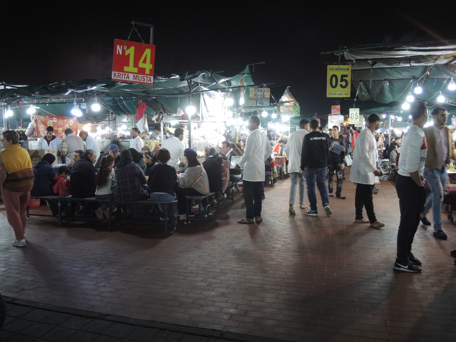 Jamaa El Fna market at night