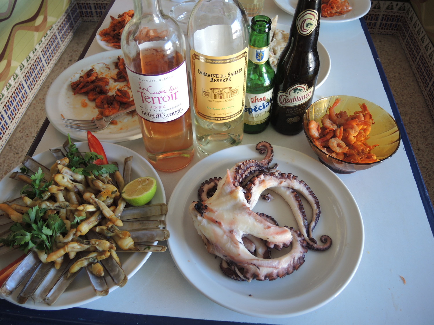 Squid dinner with local alcoholic beverages