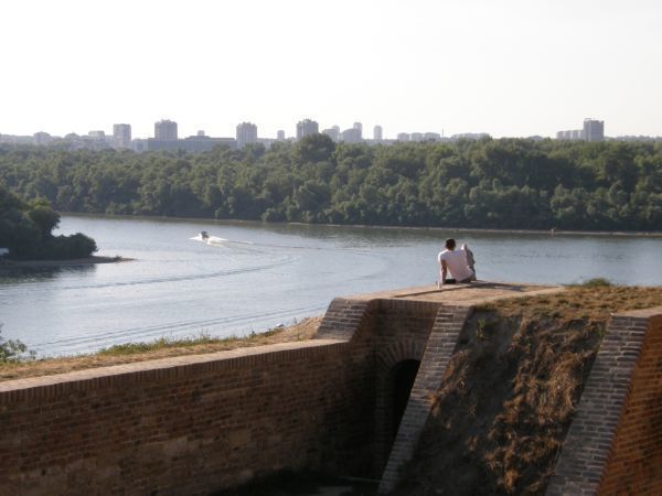 fantastic_view_from_Belgrad_fortress_to_Danube