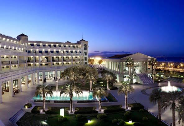 HotelLasArenas