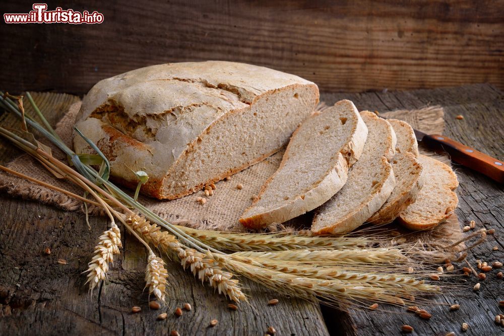 Homemade_bread_festival