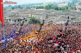The_candle_festival_in_Umbria