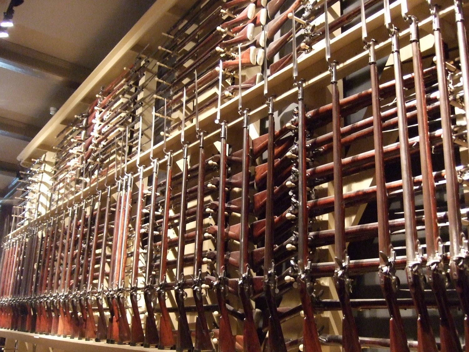 27Weapon_collection_in_The_Tower_of_London