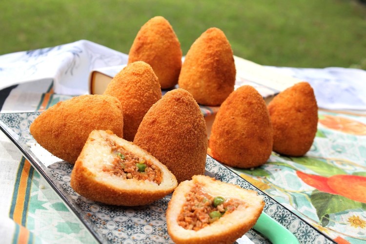 The sicilian arancino