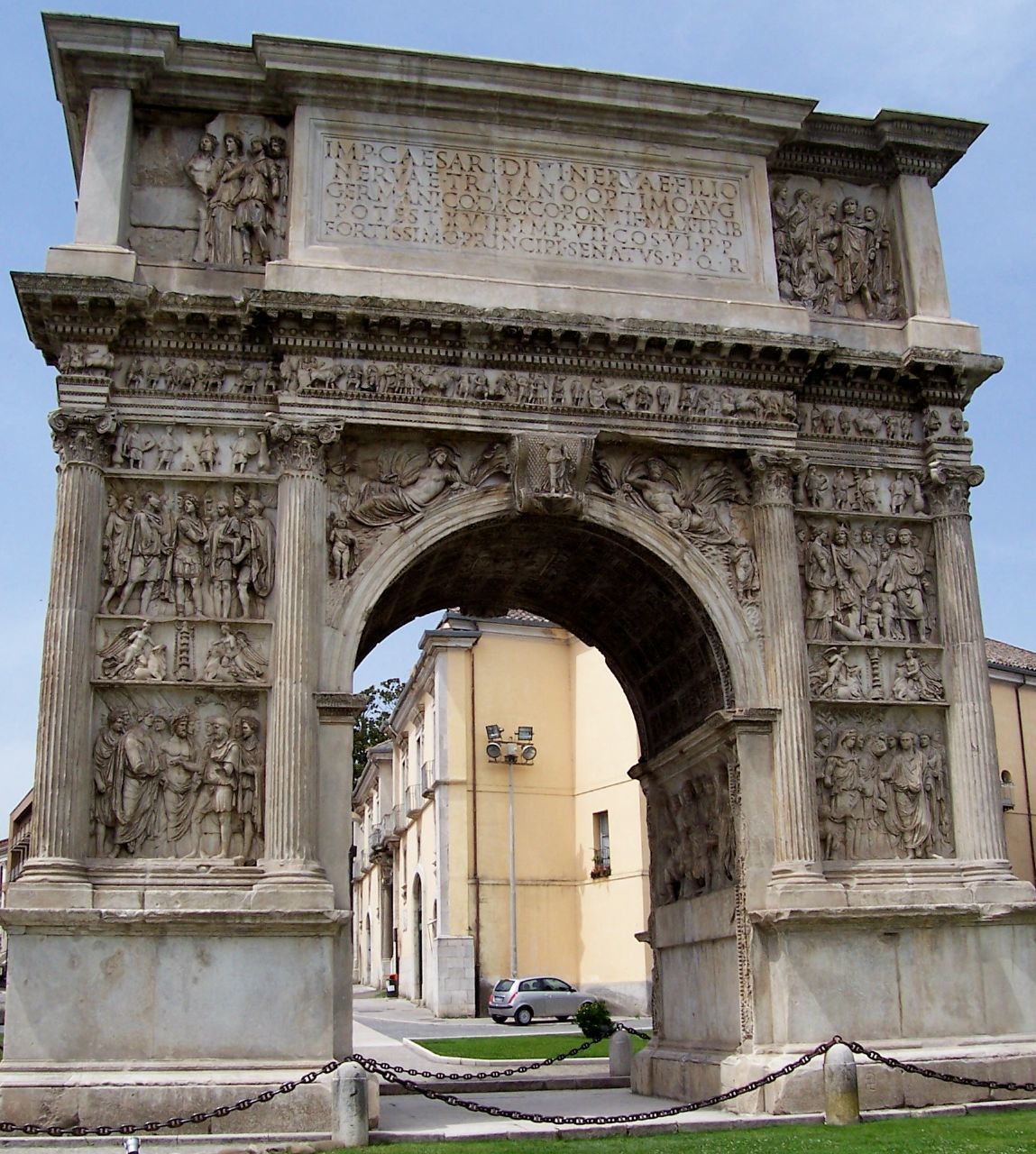Arch_of_Trajan