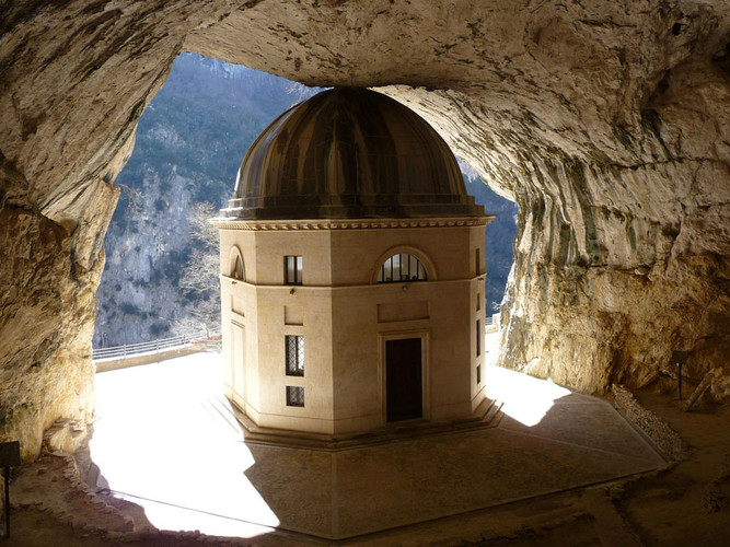 Temple of Valadier