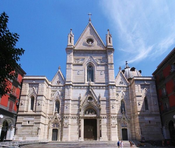 Naples_cathedral