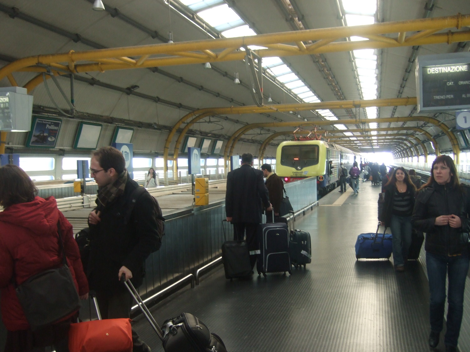 1_Terminal_of_Fiumicini_railway_station
