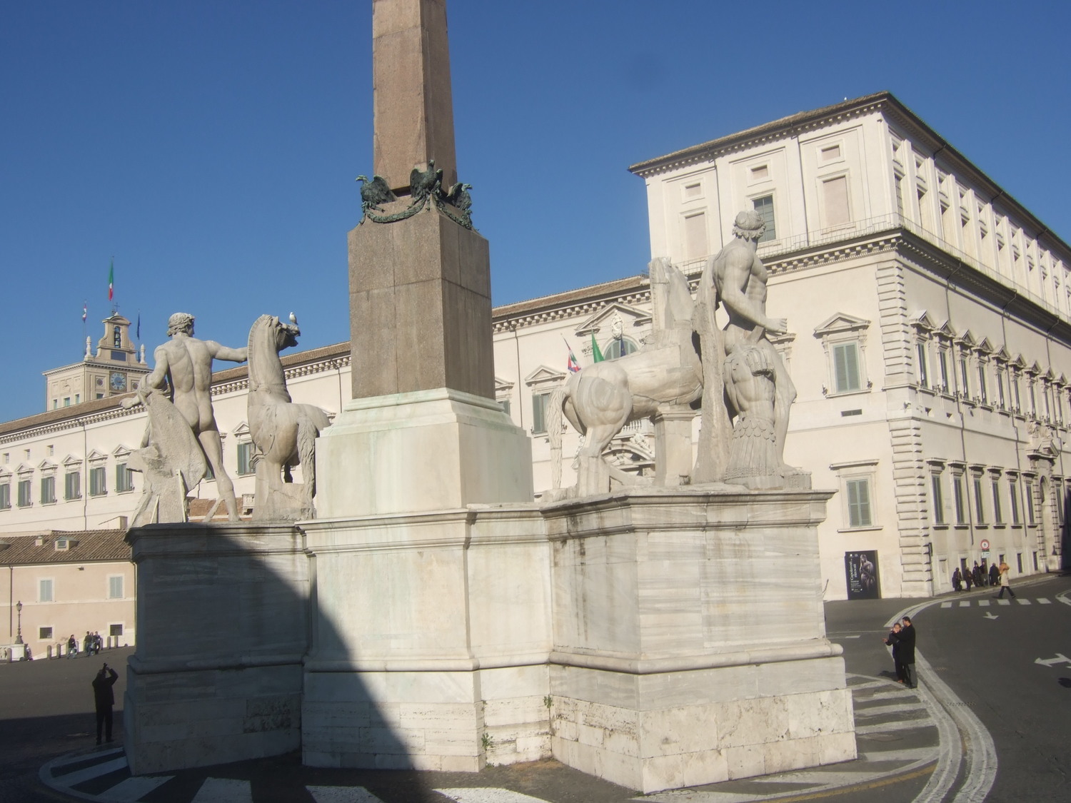 4_the_monument_of_kastor_and_Poluks_in_Kvirinale__Rome
