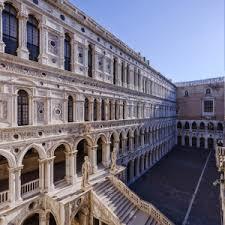 Ducal_Palace