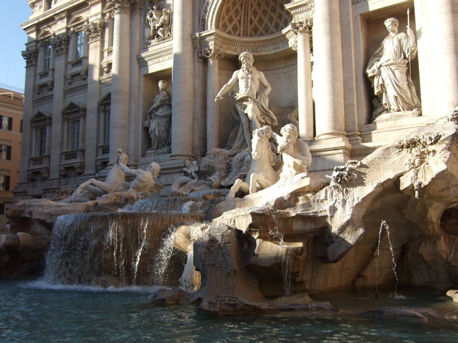 Trevi fountain in daytime