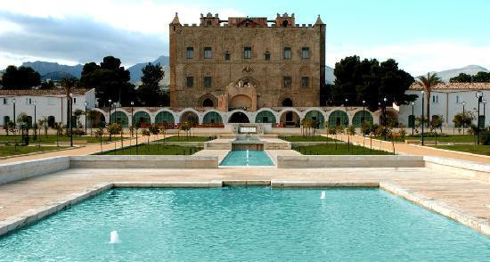 old_village_hotel