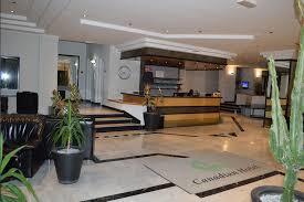 Canadian_hotel