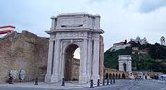 Clementino_arch