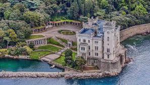 castello_Miramare