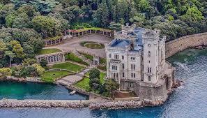 castello_Miramare