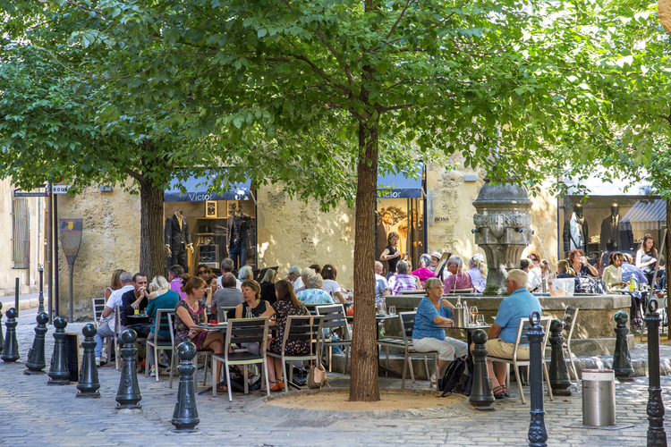 Place des 3 ormeaux