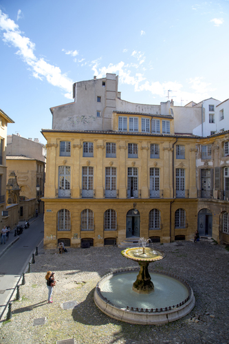 Aix en provence Alberta Square