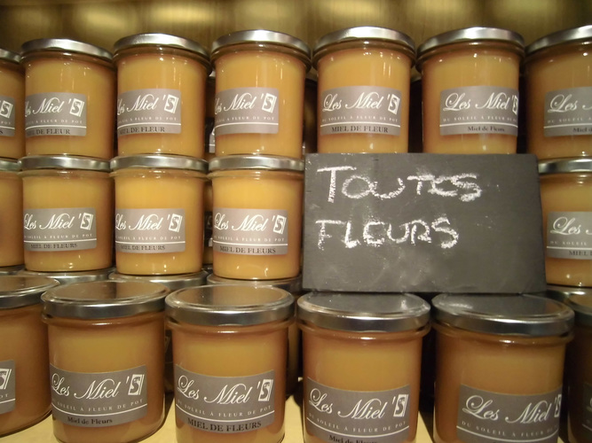 All flowers provencal honey