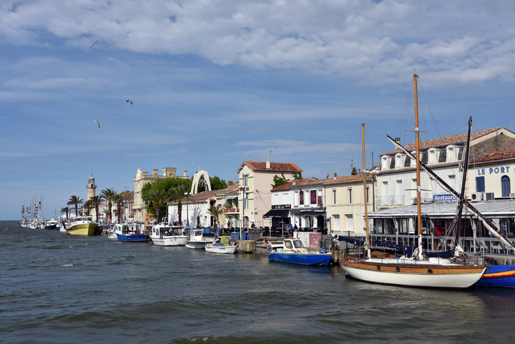 Grau du Roi's sea port