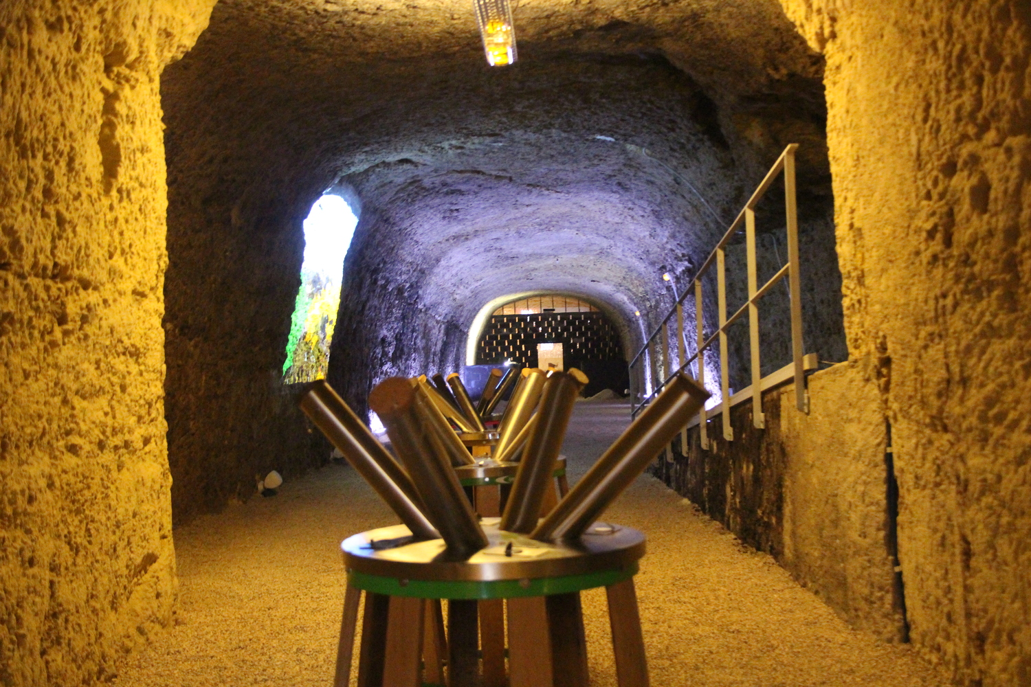 Caves Duhard, Amboise. 