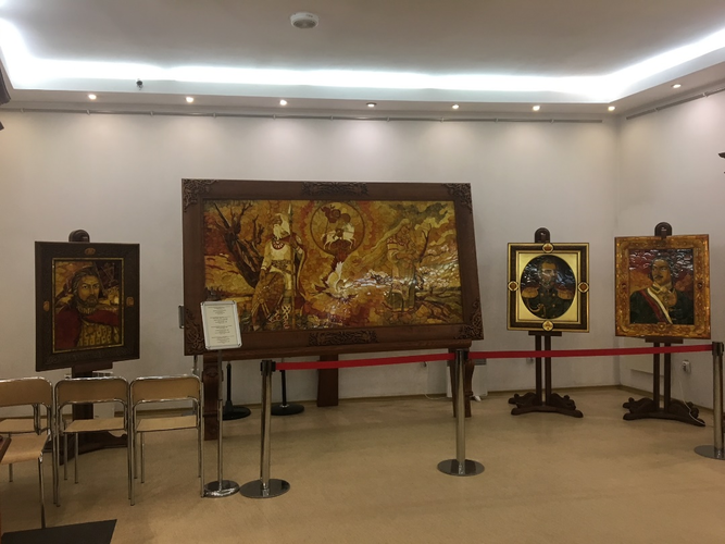 Exhibition_at_the_amber_museum