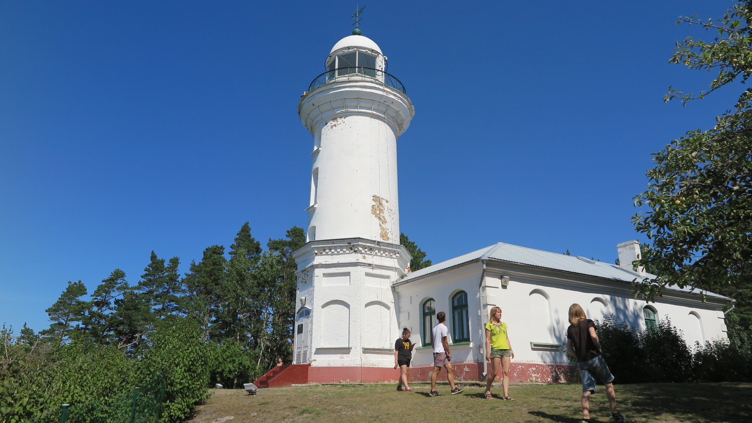 užavas lighthouse