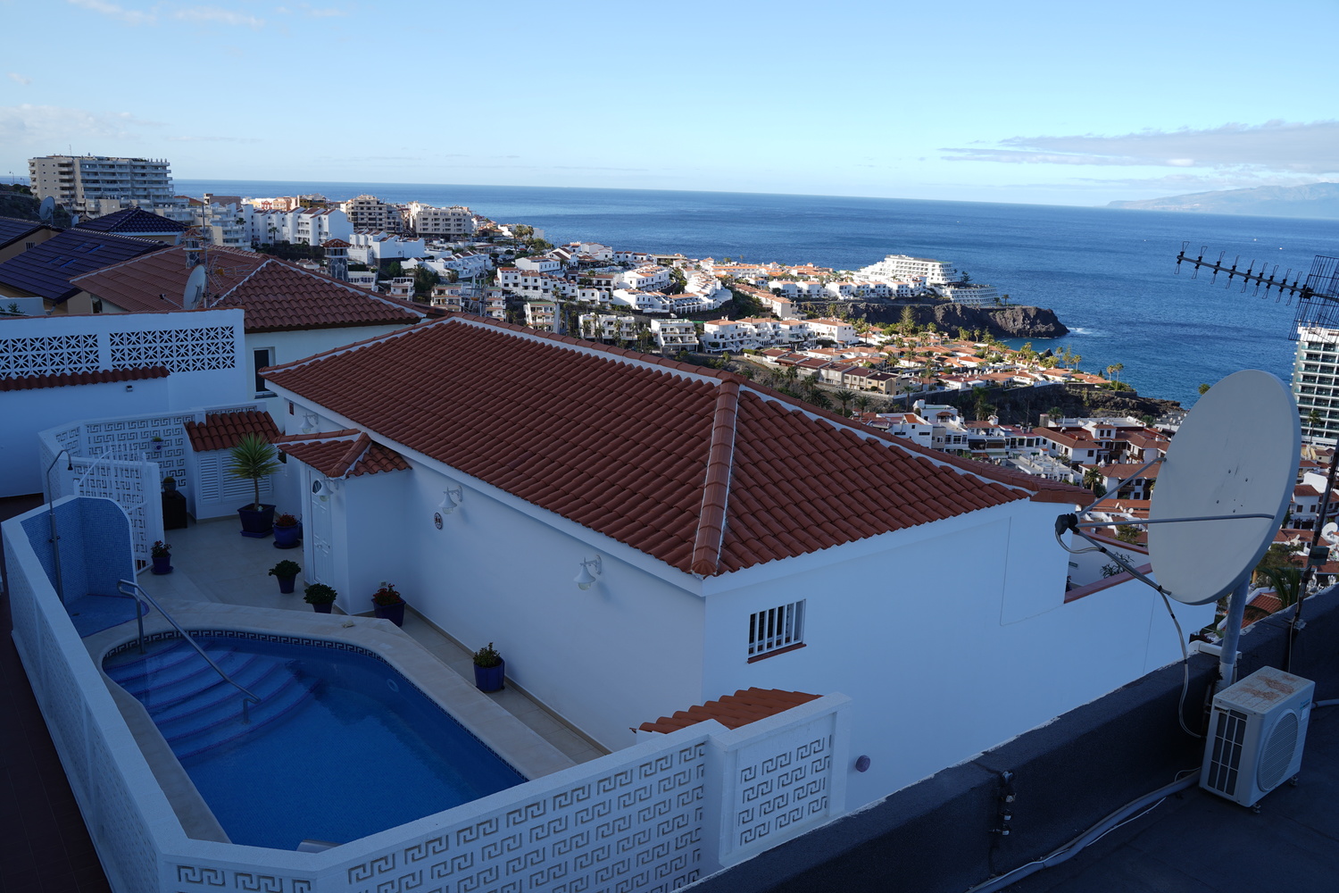 renting a villa in tenerife